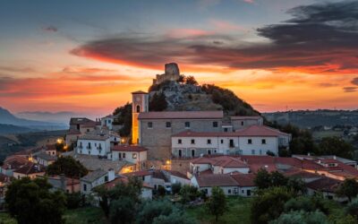 Il Castello di Rocca San Felice tra storia e leggenda
